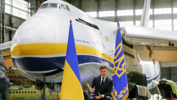 Ukrainian President Volodymyr Zelenskyy during a news conference with the Antonov An-225 Mriya in May last year.
