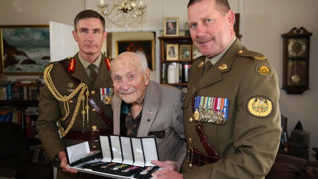 Chief of Army, Lieutenant-General Angus Campbell, with Vic Lederer and Regimental Sergeant Major of the Army, Don Spinks. 