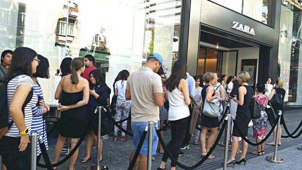 People line up for the opening of Zara's Brisbane store.