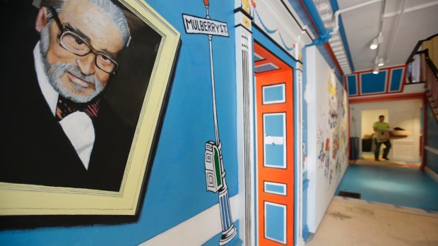 A mural that features Theodor Seuss Geisel at the Amazing World of Dr Seuss Museum.