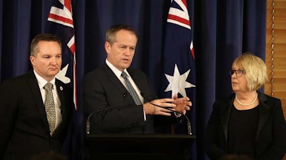 Opposition Leader Bill Shorten announces Labor's plans to oppose the government's changes to family payment, along with shadow treasurer Chris Bowen and opposition spokeswoman for families and payments, Jenny Macklin.