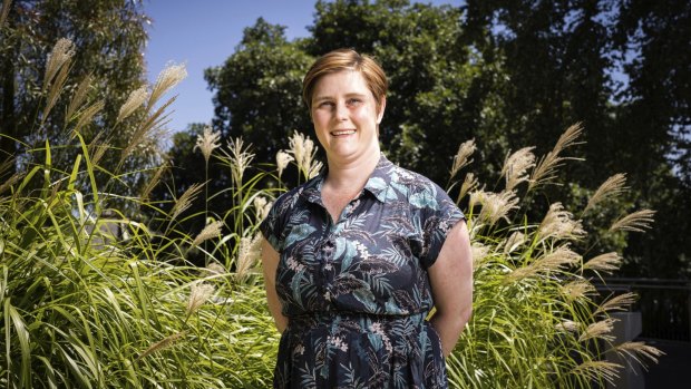 汉娜Rowlands订了7美元斐济逃脱post-COVID她上任后首次出访。