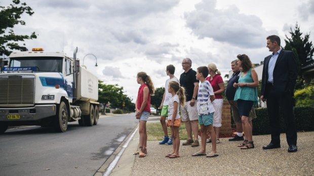 Residents of Strayleaf Cresent in Gungahlin are unhappy about water trucks using the street continuously.


 
