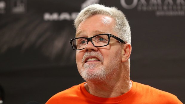 "I'm not a judge. It's very hard to sit that close. There's a lot going on.": Freddie Roach.