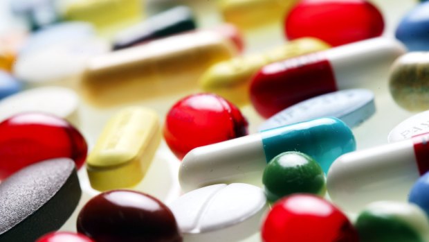 A doctor has been struck off for prescribing addictive medicine to addicted patients.