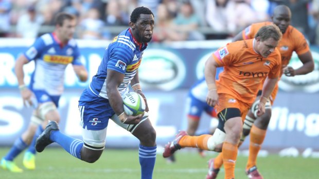Through the gap: Siya Kolisi makes a break for the Stormers during the Super Rugby clash with the Cheetahs at Newlands in Cape Town.