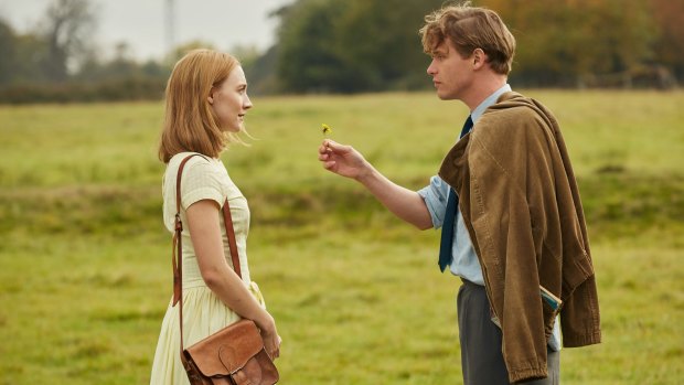 Saoirse Ronan and Billy Howle, whose face is familiar from Dunkirk, in On Chesil Beach. 