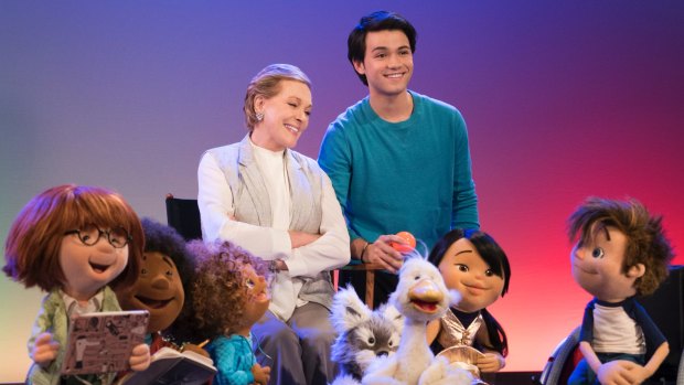 Netflix announced today that Julie Andrews will star in Julie's Greenroom, a new preschool show from The Jim Henson Company that features a puppet cast of kids learning about the performing arts. 