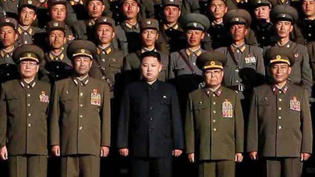  North Korean leader Kim Jong Un poses with military.
 