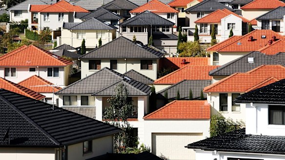 The Murray inquiry recommends scrapping tax breaks for property.