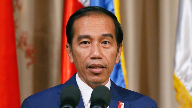 Indonesian President Joko "Jokowi" Widodo's decree gives the government the power to ban radical organisations, in a move aimed at outlawing groups behind an apparent rise in the political clout of hard-line Islam. 