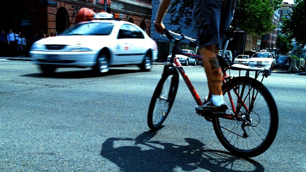 A new trial could help police enforce minimum passing rules in Queensland. 