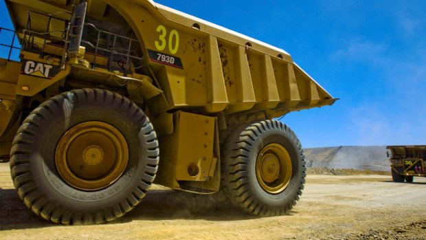 The Commonwealth Government has proposed removing the ability for environmentalists to challenge mining developments, unless they can prove they are "directly affected" by the move.
