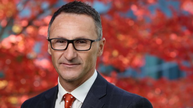 Greens leader Richard Di Natale wants Labor to join with his party to push for a federal ICAC-style body.