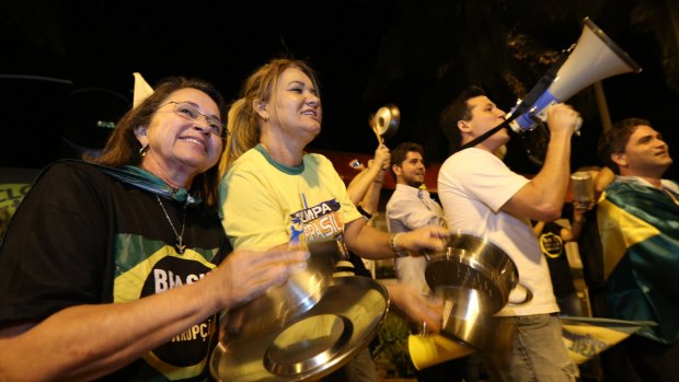Banging on pots and pans has become a central element of protests against Brazilian President Dilma Rousseff.