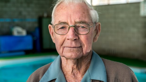 Sports club member Morris Breel, 92, comes twice a week: "It's a social place."