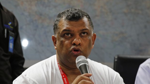 AirAsia chief executive Tony Fernandes at a news conference about the missing plane.