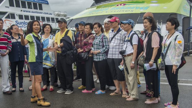 More Chinese tourists are opting for attractions away from Sydney and Melbourne.