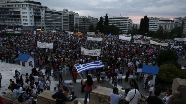 Thousands turn out at a pro-government rally in Athens on Sunday.