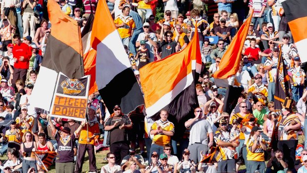 Rich history: Tigers fans at Leichhardt Oval in 2004.