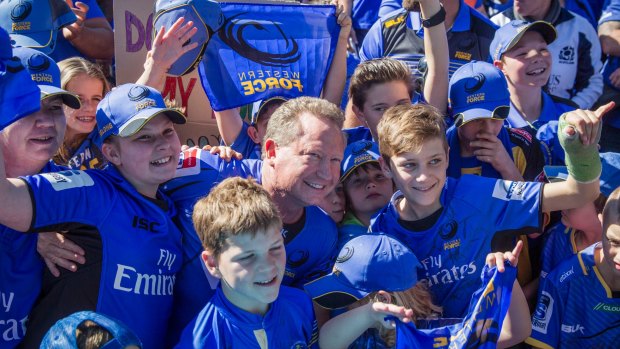Thousands of fans rallied on Sunday, with billionaire backer Andrew "Twiggy" Forrest again slamming the ARU's move to cull the Force.