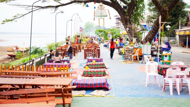 Vientiane's riverfront is great for people watching in the late afternoon and early evening.