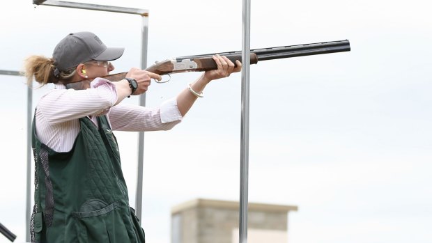 Senator McKenzie takes aim at the Canberra International Clay Target Club in 2015. 