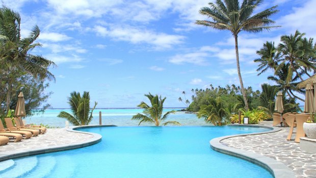 The Nautilus Resort's infinity pool, overlooking Muri Lagoon.
