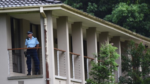 Police search a house in Bonny Hills near Port Macquarie in relation to the disappearance of toddler William Tyrell.