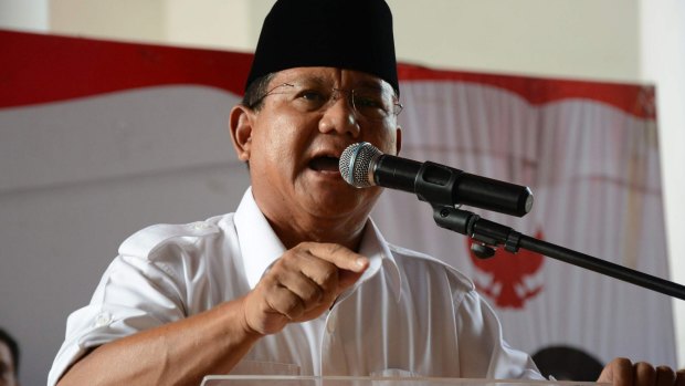 Rival defends bid to save duo: Prabowo Subianto says the death penalty is a valid punishment for drug "kingpins".
