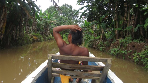 Boat trip to Embera Quera village, Panama. 