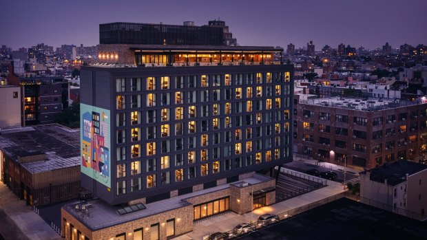 The Hoxton is in the heart of Williamsburg, the most happening neighbourhood in New York. 