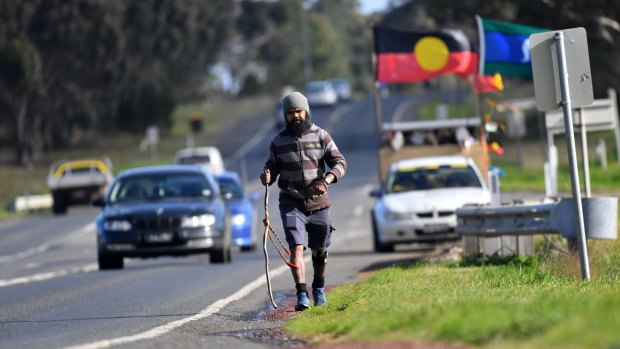 Clinton Pryor is walking from Perth to Canberra. 