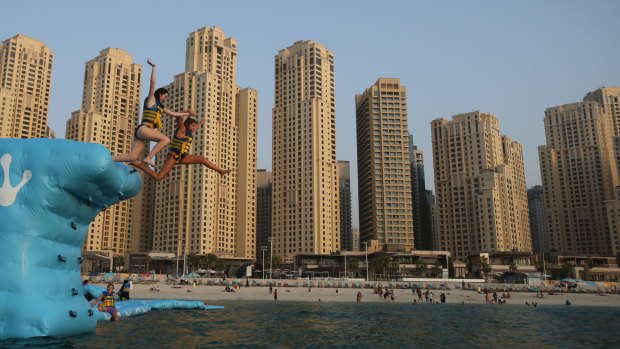 Dubai is working hard to appeal to westerners as a fun holiday destination: the water park in front of Jumeirah Beach Towers. 