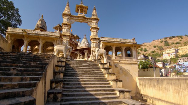 The entrance of Jagat Shiromani temple in Jaipur.