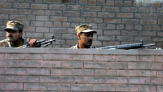 Pakistani soldiers on guard against militants: Judges in Pakistan on Thursday stayed the execution of a number of militants sentenced to death by military courts. 