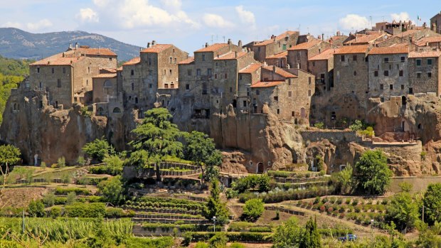 Medieval village Pitigliano is one of several higgledy-piggledy villages sculpted out of tufa outcrops.