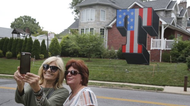 A large "T" in the borough of Staten Island in New York in tribute to Donald Trump.