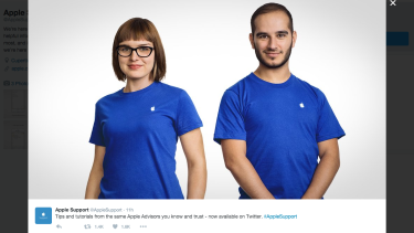 We're ready to believe you – Apple's blue-shirted geniuses have discovered Twitter. 