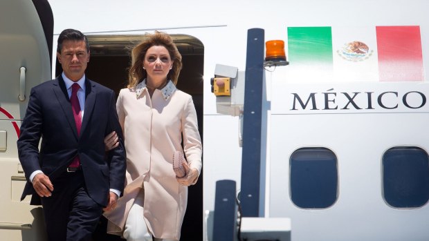 Mexican President Enrique Pena Nieto touches down with his wife Angelica Rivera Hurtado.