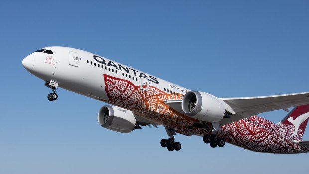 Qantas 787 Dreamliner on its first Perth to London flight.