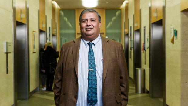 In Melbourne, Professor Kumar Visvanathan, an infectious diseases physician at St Vincent's Hospital, faced a similar outbreak of a superbug in 2015. 