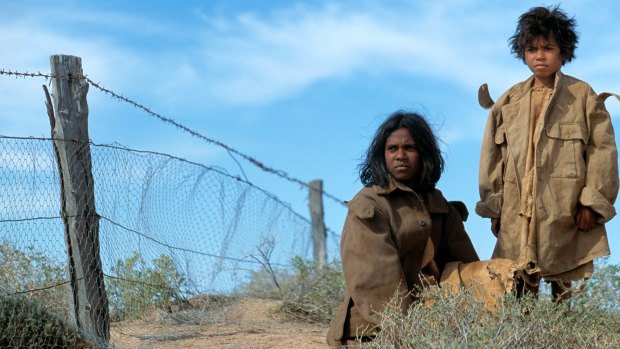 Rabbit Proof Fence follows the journeys of three girls who escape their ''native settlement'' to return to their families.