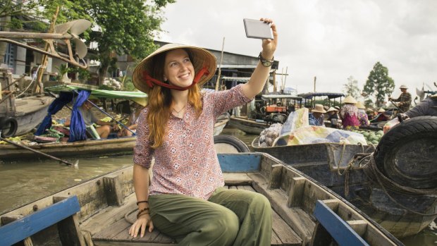 A shot to capture the moment: Cai Rang floating market, Can Tho, Vietnam.