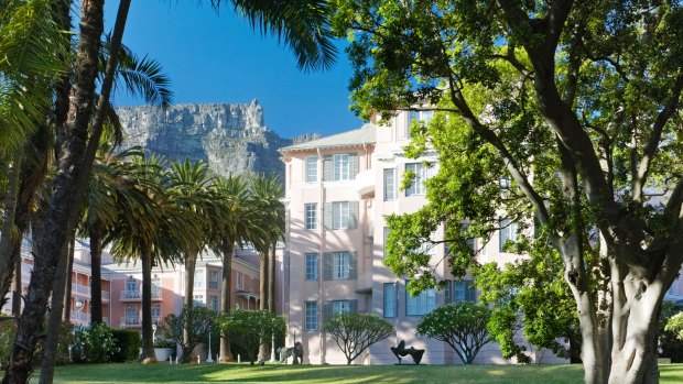 Belmond Mount Nelson Hotel has a long, palm tree-lined drive.