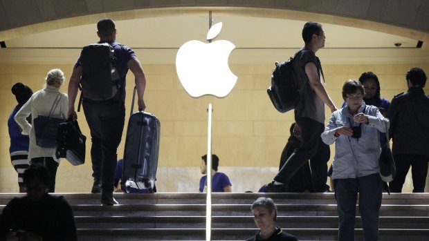 A group of Apple employees say Apple managers "are required to treat 'valued' employees as criminals".