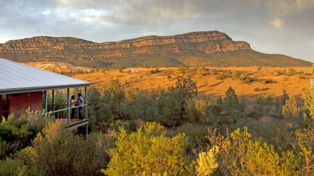 Wilpena Pound is a natural amphitheatre of mountains located in the heart of the Flinders Ranges National Park. 