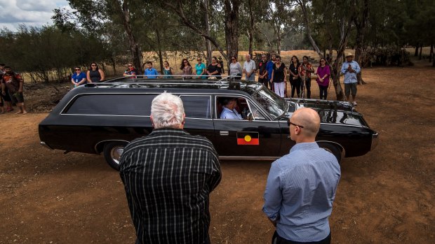 The hearse arrives at the ceremonial site in Wagga Wagga.