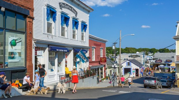 Downtown Boothbay Harbor, Maine on a summer day, USA Stock Photo - Alamy