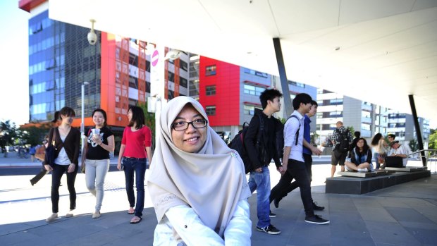 International students find Canberra beautiful, but struggle to find affordable accommodation and employment.